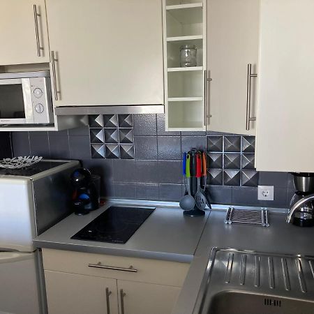 Tres Bel Appartement Entierement Renove Empuriabrava Kültér fotó
