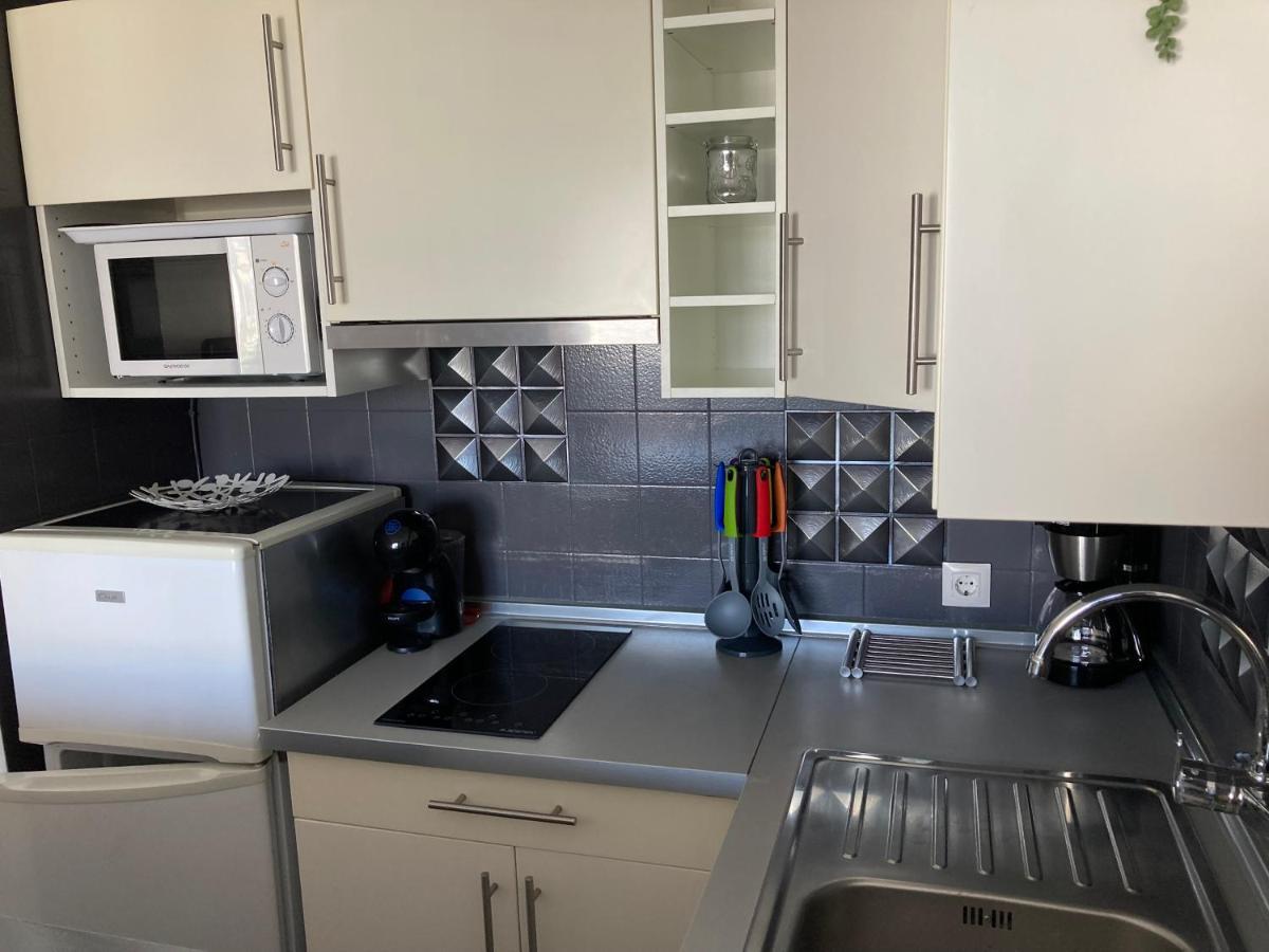 Tres Bel Appartement Entierement Renove Empuriabrava Kültér fotó